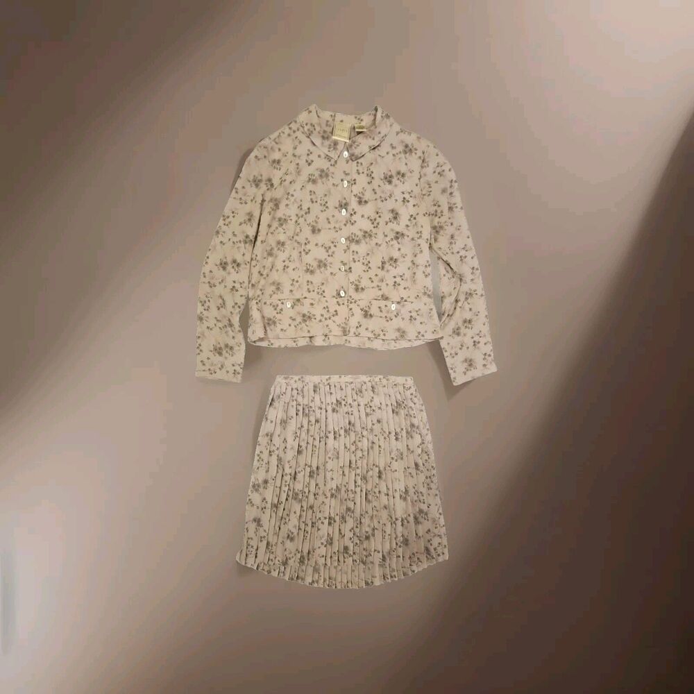 Liz Claiborne Vintage Outfit Top & Skirt Womens Size Medium Petite Gray Floral